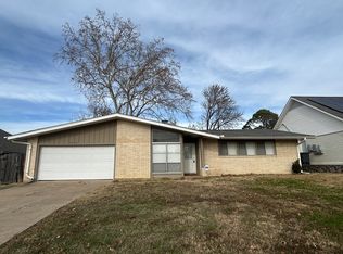 7333 E 58th Pl, Tulsa, OK 74145