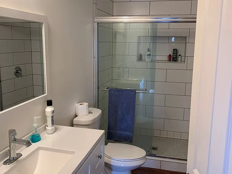 3325 Indiana Ave — Photo 29