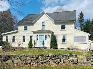 556 Cascade Rd, New Canaan, CT 06840