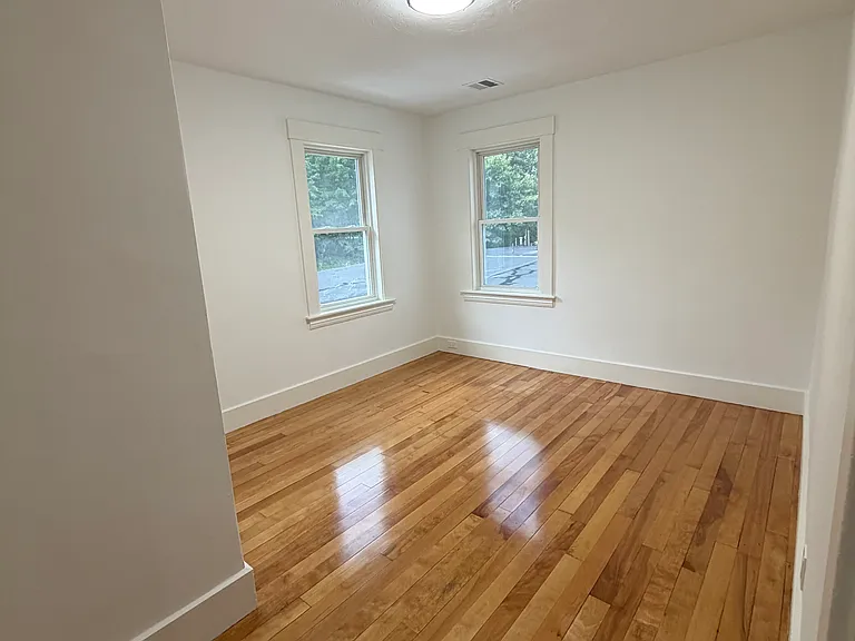 38-40 E Main St #2 — Photo 11