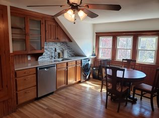 483 Academy Ave FLOOR 3, Providence, RI 02908