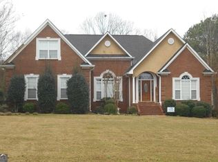 108 Prestwick Dr, Lagrange, GA 30241