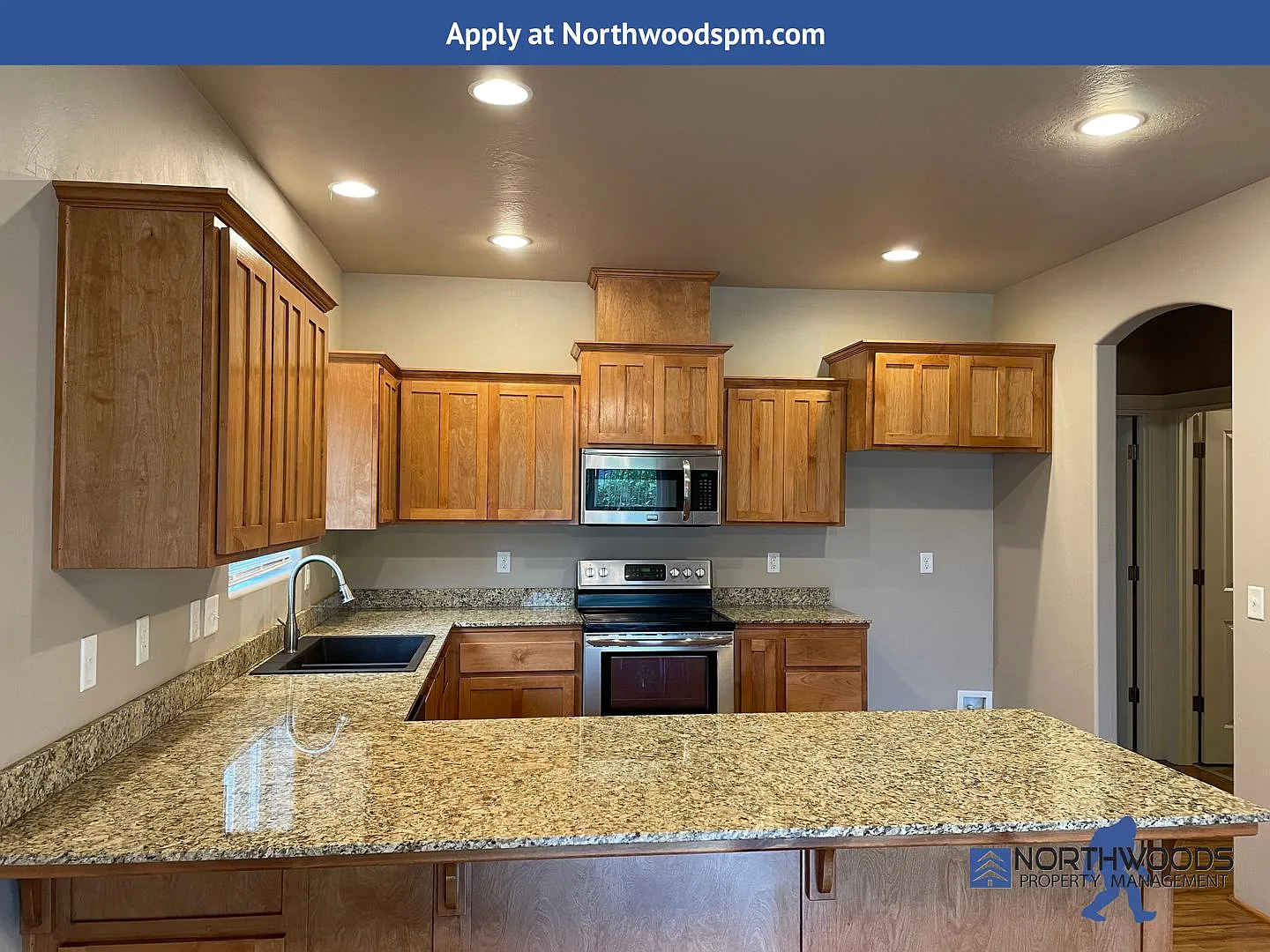 Beautiful 3 Bedroom 2.5 Bath 2 Story Home — Photo 1