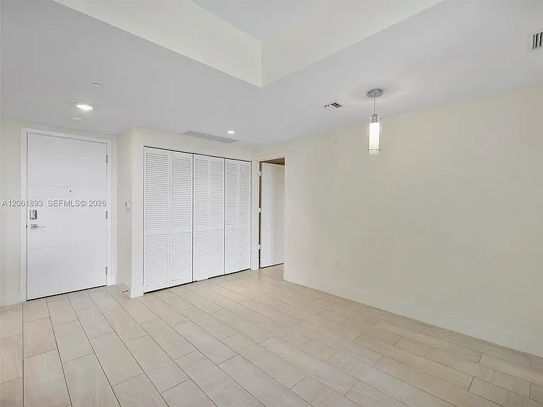 2000 Metropica Way #502 — Photo 8