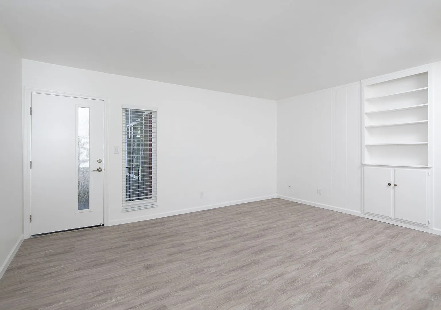 PR Talmadge Apartments — Photo 3