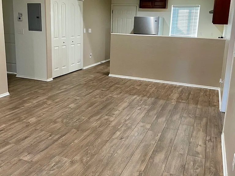 1420 S New St #2 — Photo 2