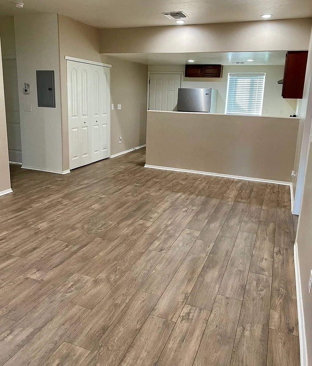 Building Photo - 1420 S New St #2