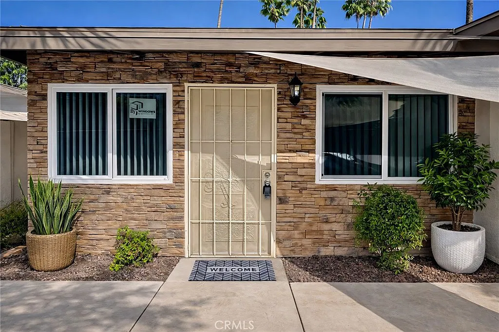 2 bed, 1000 sqft, $2,195 — Photo 4