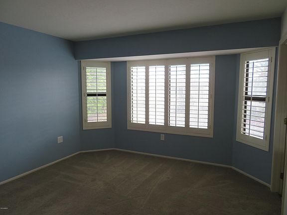 5th image of 13821 W Oak Glen Dr