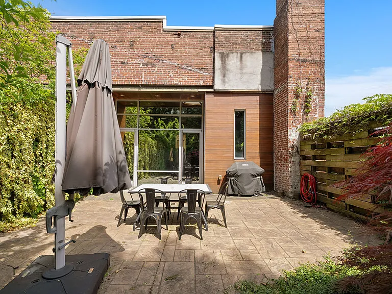 713 S Central St #104 — Photo 12