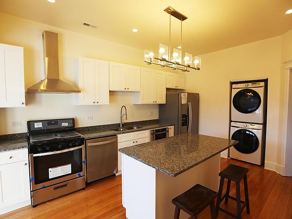 5th image of 1225 W Winnemac Ave APT 2