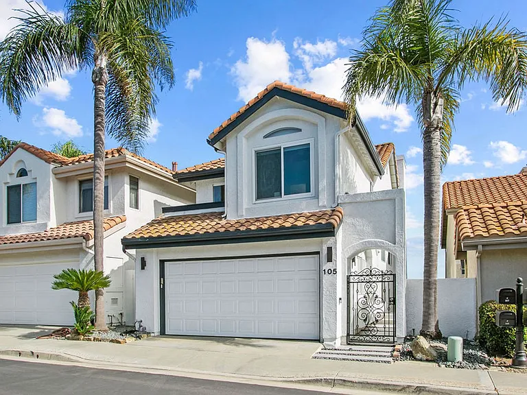 105 Palm Beach Ct — Photo 4