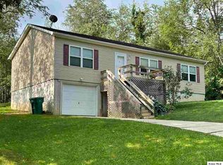 183 Heatherwood Dr, Howard, OH 43028