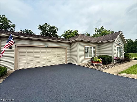 4th image of 302 Wilcox Rd