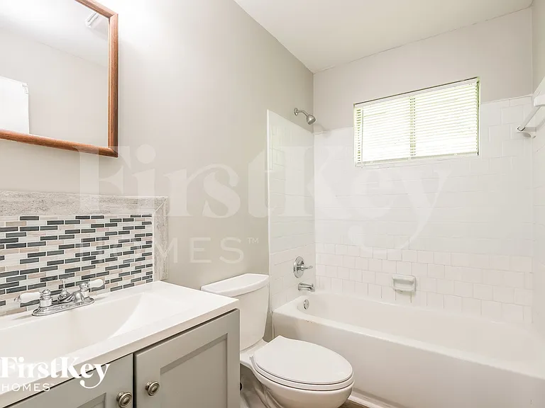 7016 Sun Valley Way — Photo 17