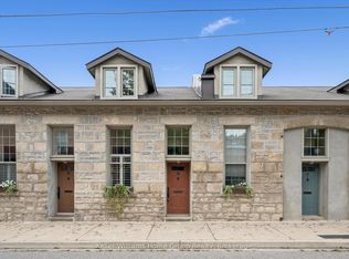 196 Arthur St N #6, Guelph, ON N1E 4V8