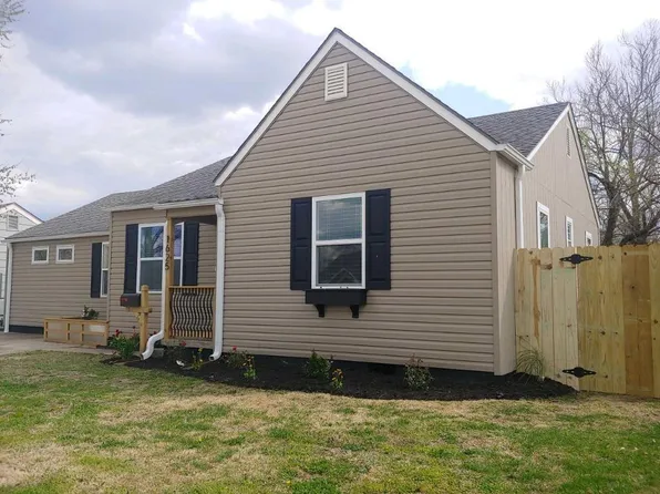 1625 Main St, Osawatomie, KS 66064