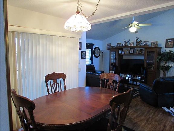 5th image of 2465 E Lake Dr