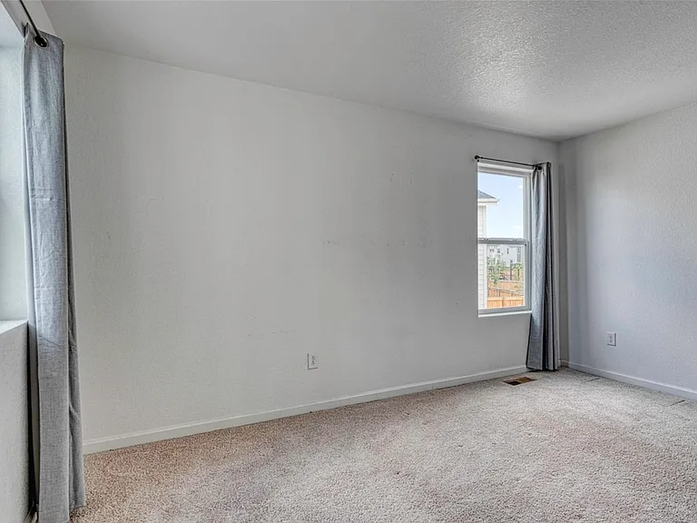 6307 Kenzie Cir — Photo 17
