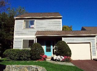 228 W Lyon Farm Dr UNIT 228, Greenwich, CT 06831