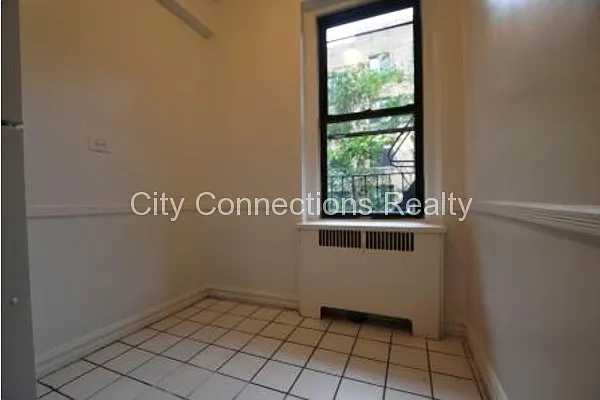 Rented by City Connections Realty | media 35