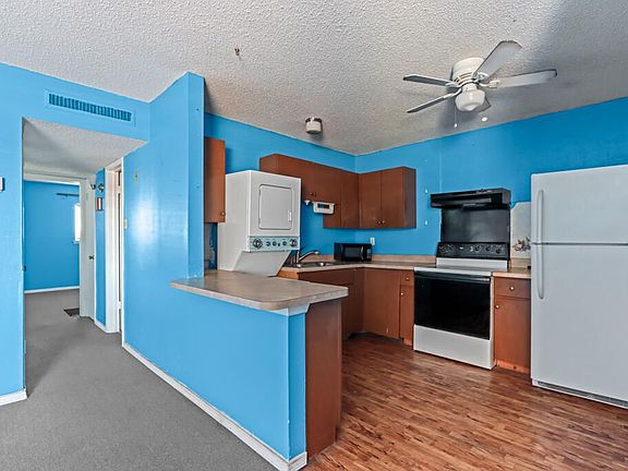 5th image of 6400 Edgemere Blvd APT 31