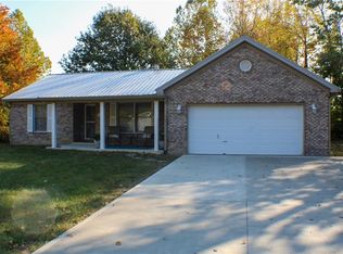 434 Mill Spgs, Fillmore, IN 46128