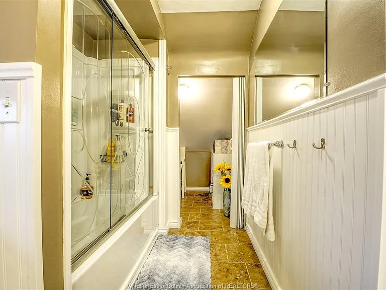 1585 Alexis Rd #UPPER — Photo 18