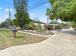 1626 Pine St, Largo, FL 33774
