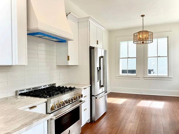 4th image of 63 Montagu St Unit C