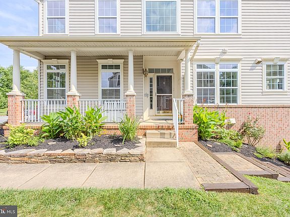 4th image of 5956 Ivy League Dr
