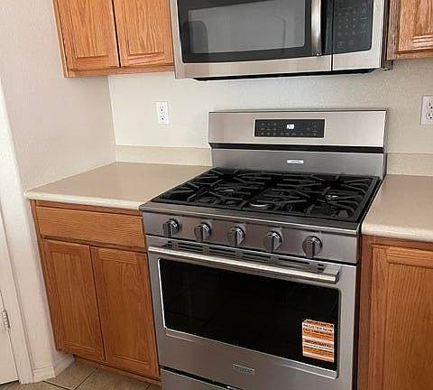 5th image of 3513 Shiloh Rd NE