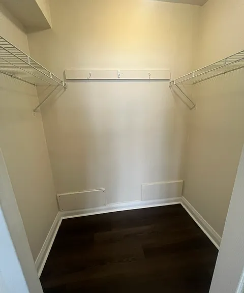 111 Riverside Dr E #805 — Photo 17