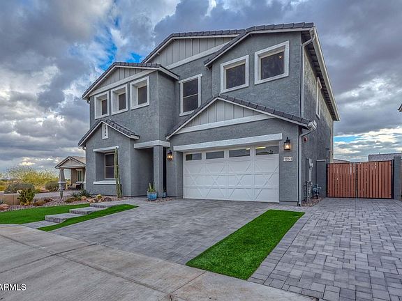 3rd image of 13141 W Crestvale Drive