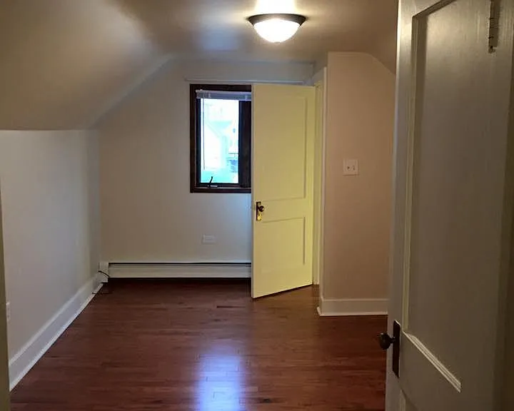 2205 S Allis St — Photo 17