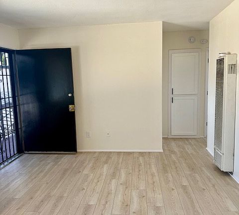 4th image of 923 Nolden St APT 14