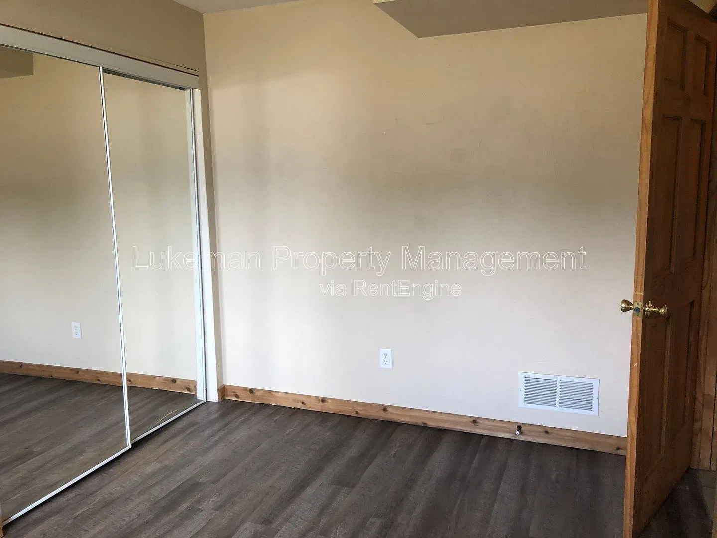 4 bed, 2.0 bath, $1,950 — Photo 3