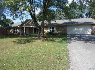 313 Glenwood Dr, Madison, AL 35758