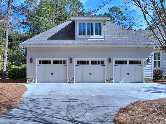 4th image of 6207 Forest Lake Dr E
