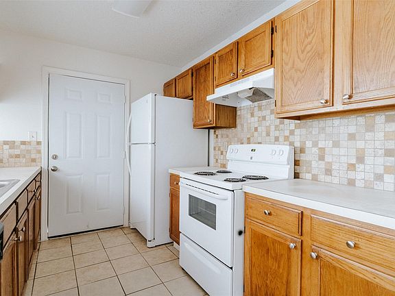 4th image of 23393 Nameless Rd APT 162