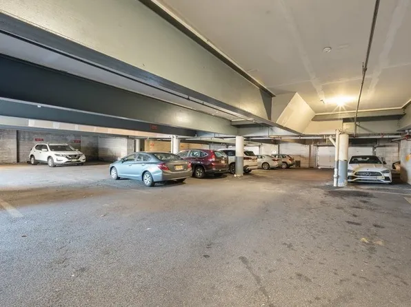 314 Palisade Avenue image 14 of 18