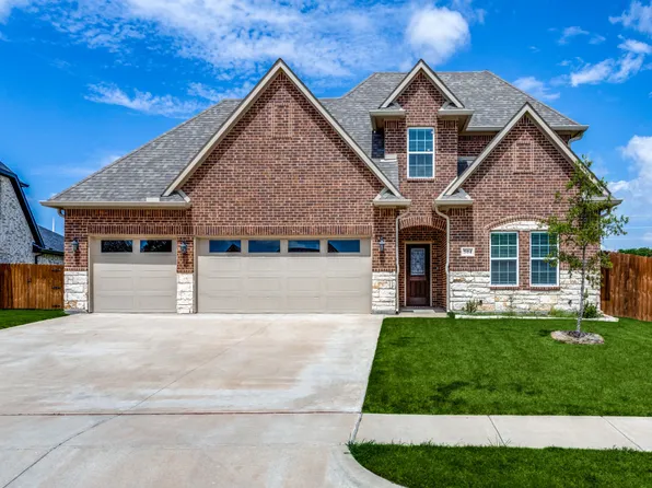 504 Ellis Place Dr, Greenville, TX 75402