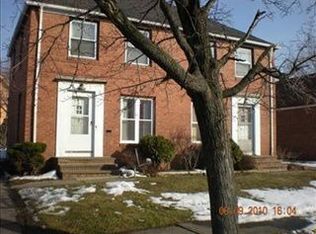 1535-37 Luxor Rd, Cleveland, OH 44118