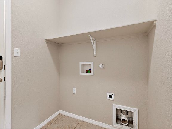 2nd image of 7012 Tempe Ave NW
