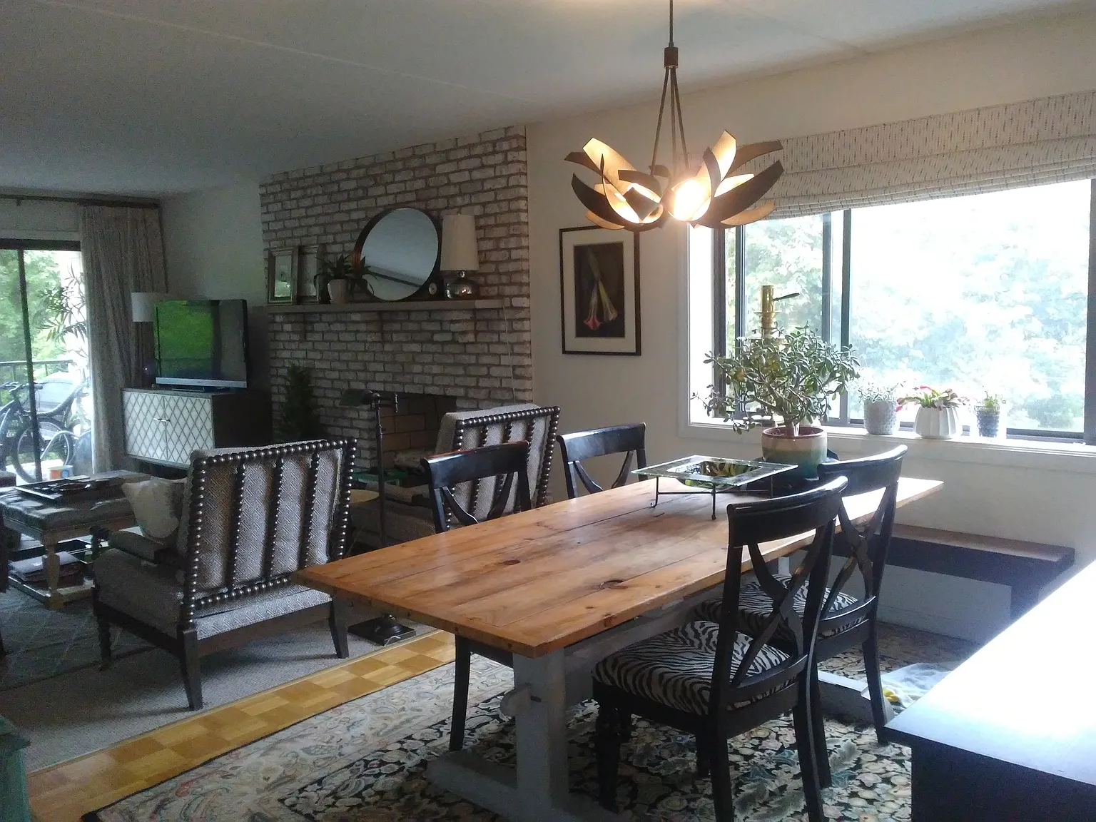 2 bed, 1163 sqft, $2,400 — Photo 3