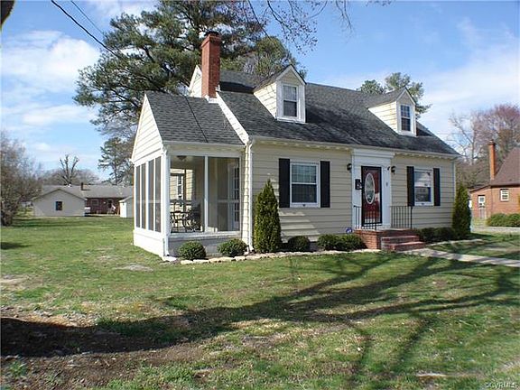 2nd image of 8 Lee Ave