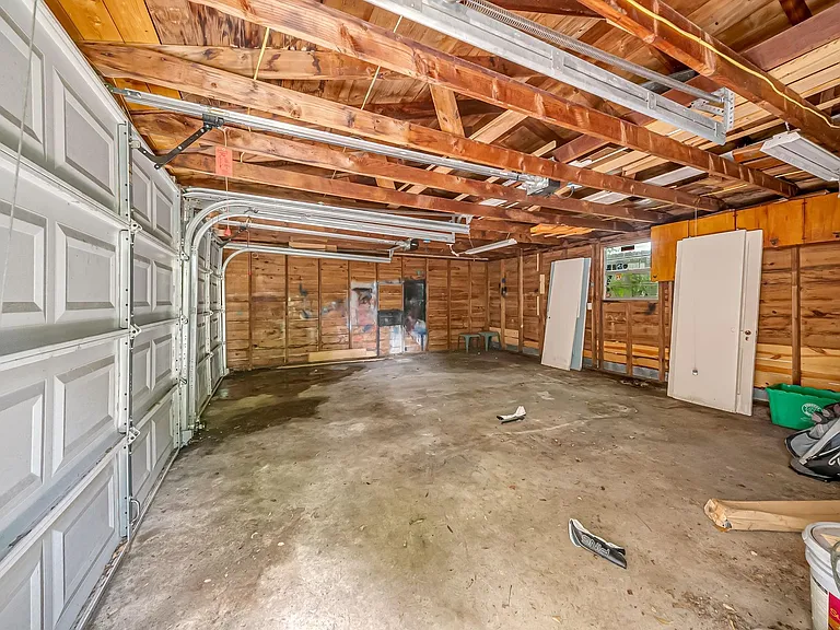 917 Fugate St — Photo 26