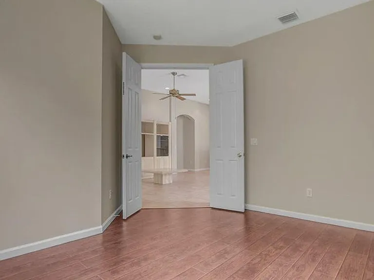 6731 Southport Dr — Photo 10