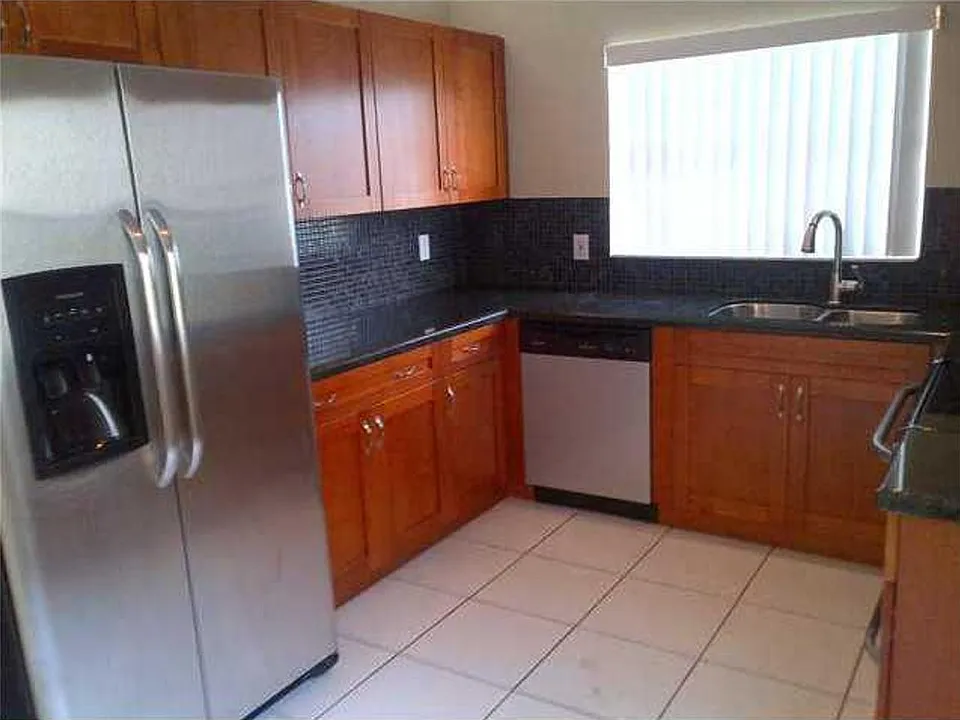 1051 Briar Ridge Rd