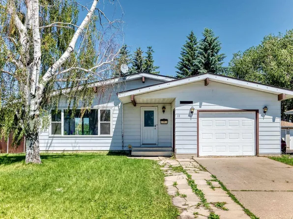12 Galen Cres, Strathcona County, AB T8A 2L2
